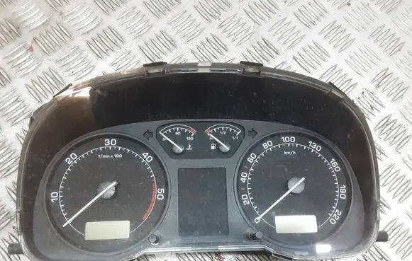 Skoda Octavia Mk1 (1U) Speedometer (instrument cluster) 1U0920811F