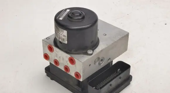 Mercedes-Benz CLK AMG A209 C209 ABS Pump A0004200075