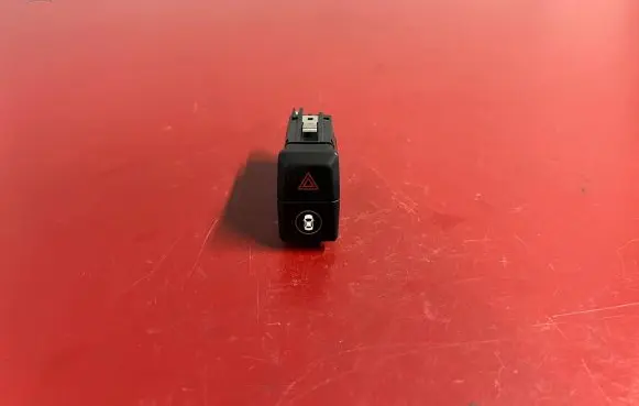 BMW X3 G01 Hazard light switch 6993055 61316993055