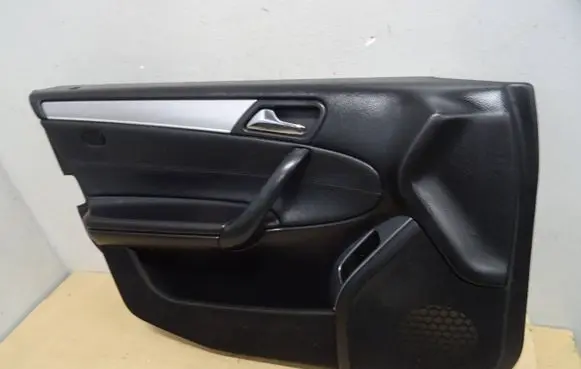 Mercedes-Benz C W203 Front door card panel trim