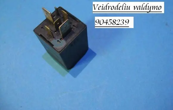 Opel Omega B1 Wing mirror control module 90458239