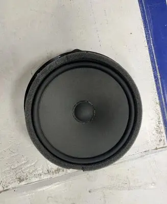 Audi A6 S6 C8 4K Front door speaker 4K0035415