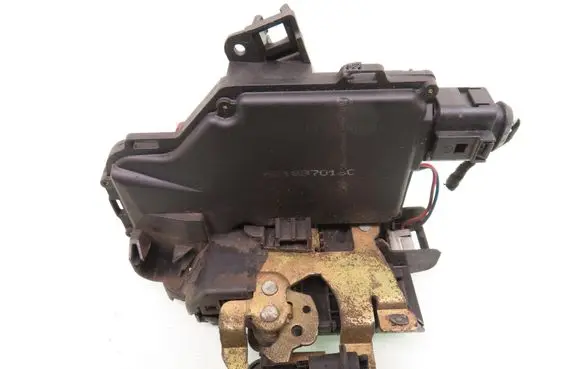 Audi A2 Front door lock 8Z1837016C