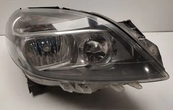 Mercedes-Benz B W246 W242 Headlight/headlamp A2468200261