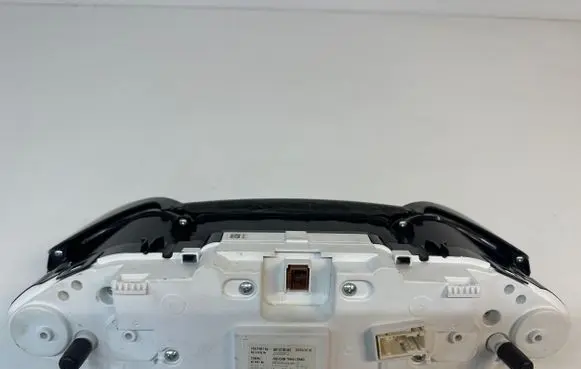 Peugeot 308 Speedometer (instrument cluster) 9814738180 2245008612 PE00009414MRC0