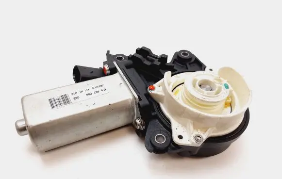 Audi A8 S8 D4 4H Rear door soft close latching motor 4F0837060 4F083706008S 9111233