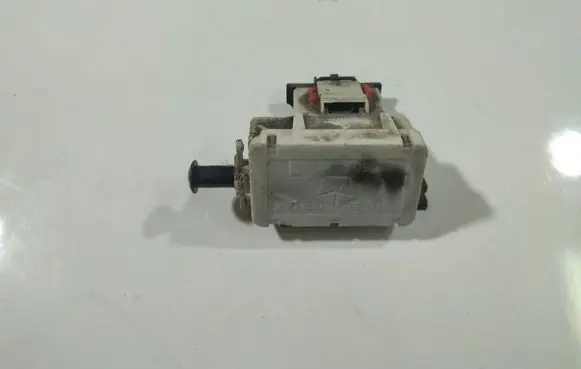 Brake pedal sensor switch