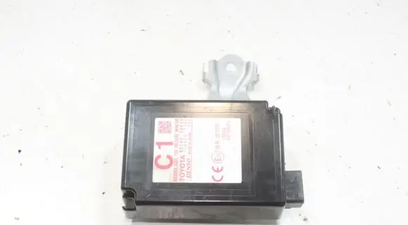 Lexus CT 200H Tire pressure control unit 8976076030