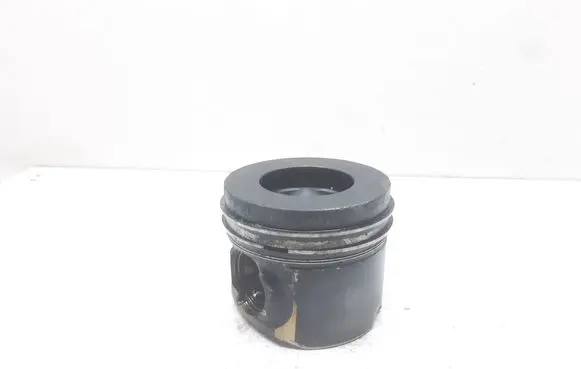 BMW X5 E70 Piston 84L110
