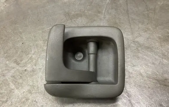 Volvo V70 Engine bonnet (hood) release handle 30634786