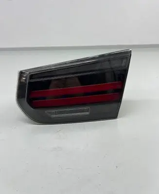 BMW M3 F80 Tailgate rear/tail lights 2sd012147