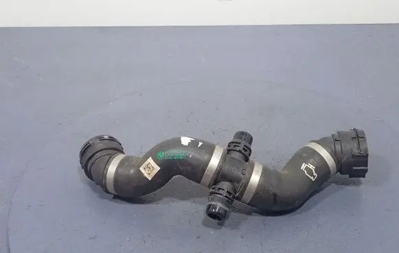 BMW M4 F82 F83 Engine coolant pipe/hose 8096423