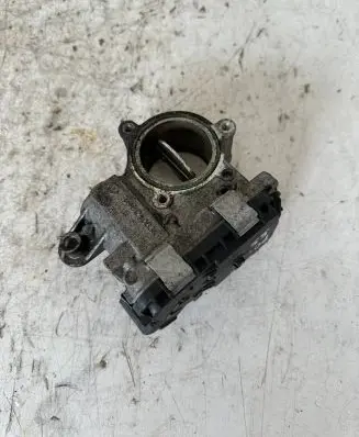 Volkswagen Polo V 6R Throttle valve 04b128063k 90903107 4490971010