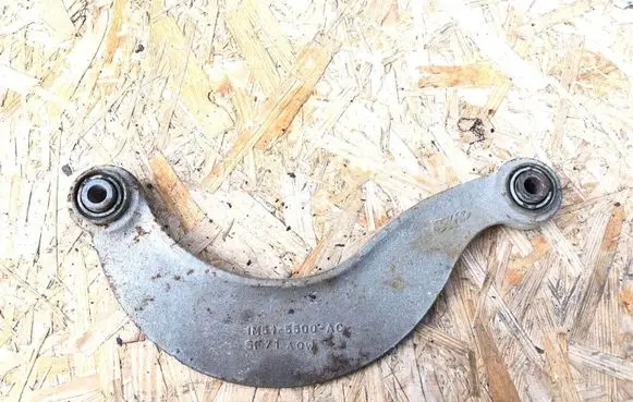 Ford Focus Rear control arm 1M515500AC