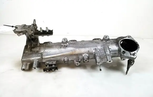 Toyota Hilux (AN10, AN20, AN30) Intake manifold 17101-30120