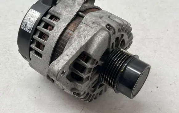 KIA Sportage Generator/alternator 2622503 373002B960