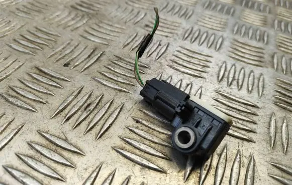 Volvo S60 Airbag deployment crash/impact sensor 8V4T14B006AA BBM457K1X C83HAK3239