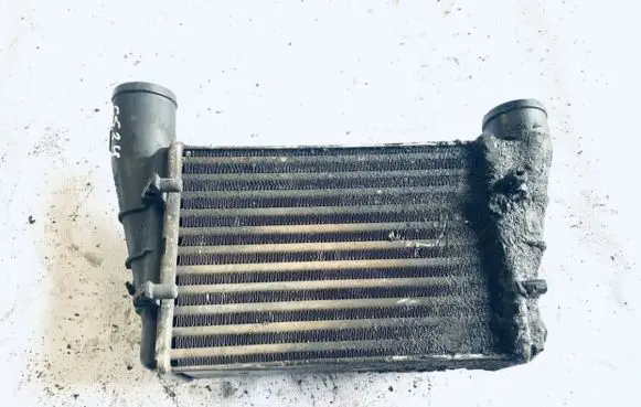 Volkswagen PASSAT B5 Intercooler radiator 058145805c