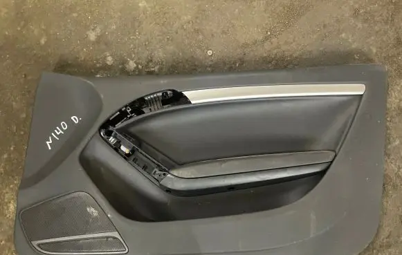 Audi A5 Sportback 8TA Front door card panel trim 8T186710624A