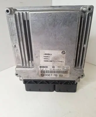 BMW 5 E60 E61 Engine control unit/module 67886LF 7795553 1039S05940