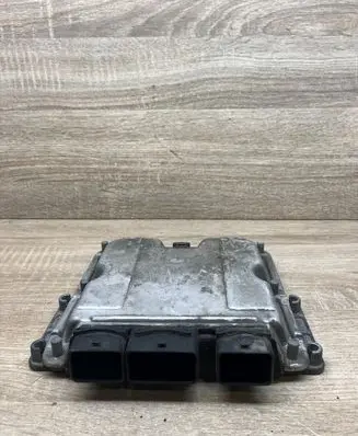 Peugeot 306 Engine control unit/module 9642014880 0281010592