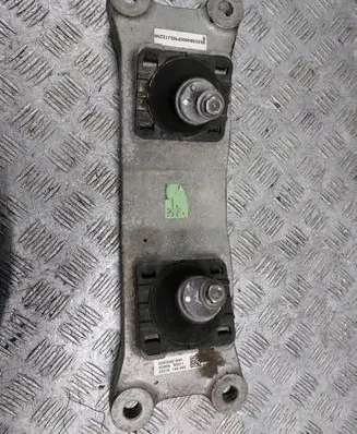 Alfa Romeo Giulia Gearbox mounting bracket 505461840