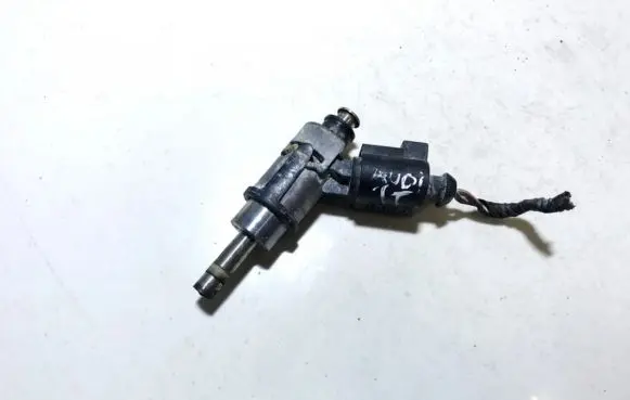 Audi TT TTS Mk2 Fuel injector 06f906036a