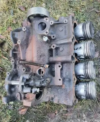 Volkswagen Golf III Engine 028103021 Aaz356017