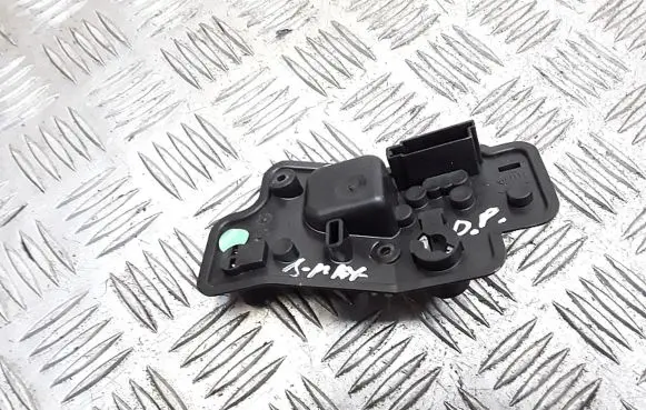 Ford S-MAX Tail light bulb cover holder 17320202