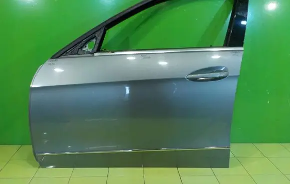 Mercedes-Benz E W212 Front door PRZOD LEWE