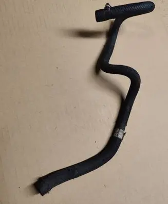 Jeep Cherokee XJ Engine coolant pipe/hose