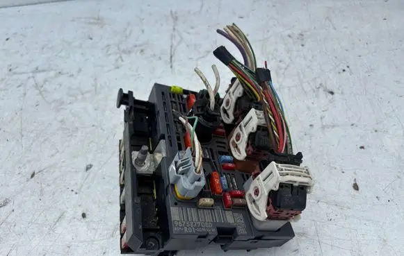 Citroen C4 Grand Picasso BSM Control unit 9675877080