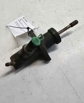 BMW 5 E60 E61 Clutch slave cylinder 664267369