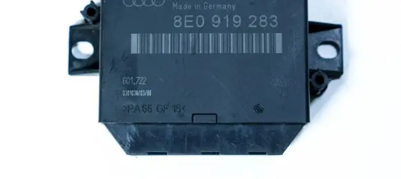 Audi A6 S6 C5 4B Parking PDC control unit/module 8E0919283