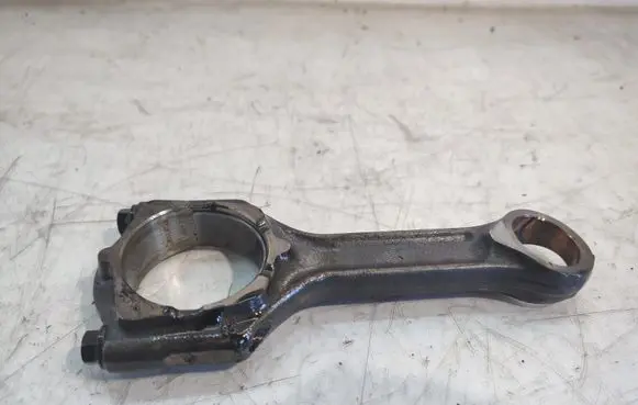 Opel Insignia A Connecting rod/conrod 