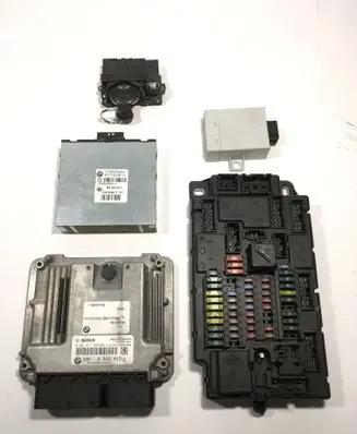 Mini Cooper Countryman R60 Engine ECU kit and lock set 0281017509 79535758 8512415
