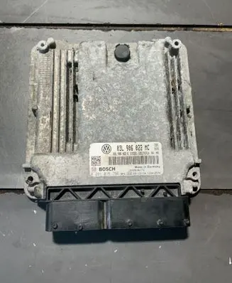Volkswagen PASSAT B6 Engine control unit/module 03L906022MC 03L906022G 0281015756