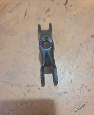 Opel Corsa E Fuel Injector clamp holder B148