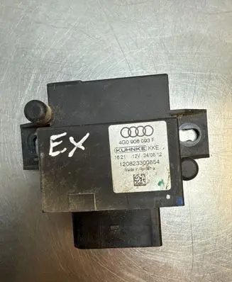 Seat Exeo (3R) Fuel injection pump control unit/module 4G0906093F 120823300854
