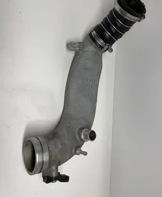 Audi RS6 Intercooler hose/pipe 07L145727E 07L145745B 0281002399