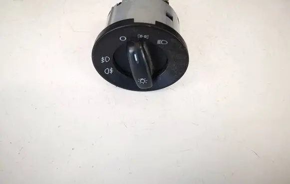 Light switch