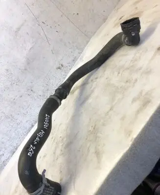 Mercedes-Benz GLA H247 Engine coolant pipe/hose A2475011082