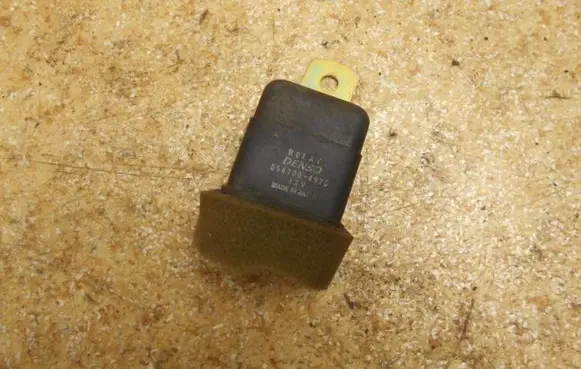 Toyota Land Cruiser (J100) Other relay 0587004970