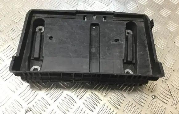 Mercedes-Benz C W205 Battery tray A2056200118