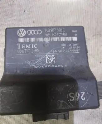 Volkswagen Touran I Gateway control module 1K0907530C 1K0907951