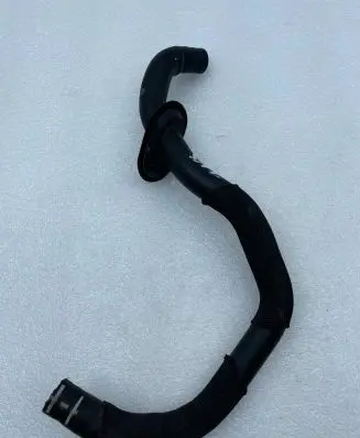 Mercedes-Benz E W213 Engine coolant pipe/hose A2135060135