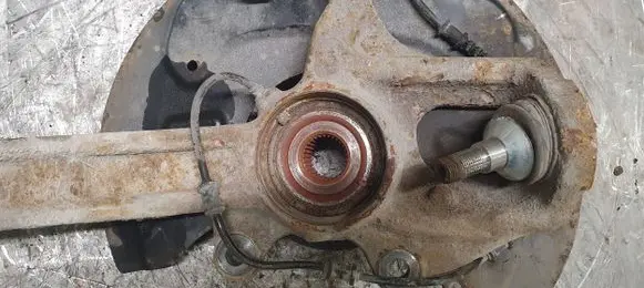 Mercedes-Benz R W251 Front wheel hub spindle knuckle