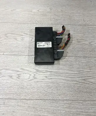 BMW 5 E60 E61 Gateway control module 6985363 59336210
