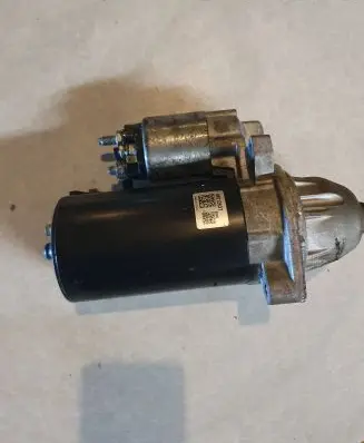 Mercedes-Benz C W203 Starter motor 88212637