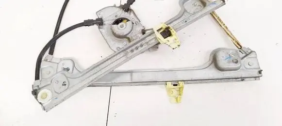 Peugeot 1007 Sliding door window regulator with motor